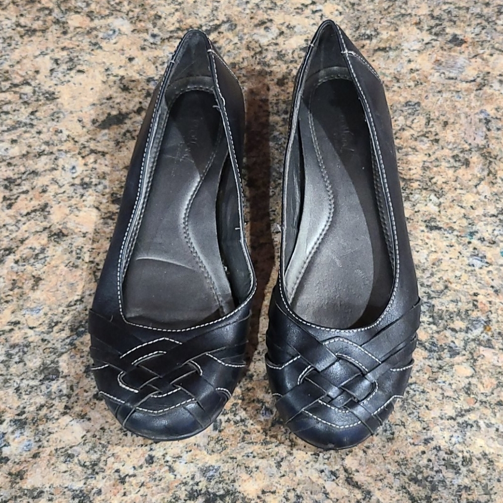 Womens Natural Sole Flats